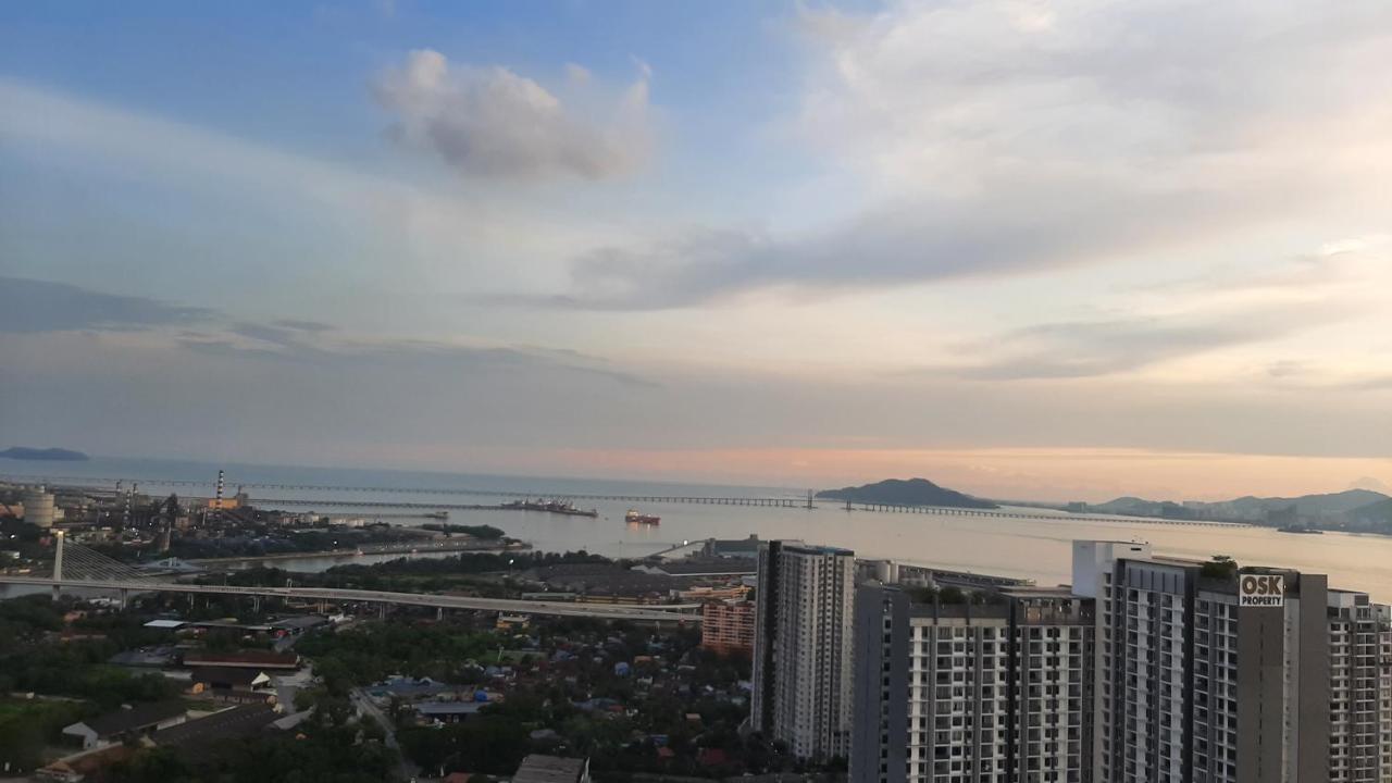 Woodsbury Suites Ikea House Butterworth Penang Extérieur photo